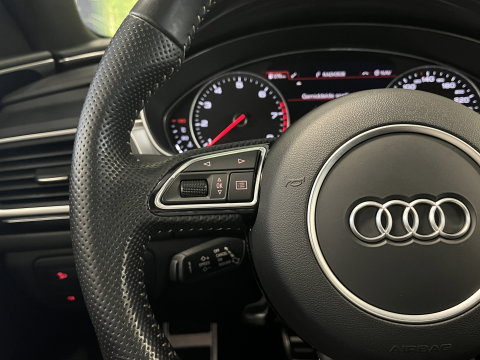 Audi A6 Avant 1.8 TFSI ultra Advance Sport | Panoramadak | Afn. Trekhaak | Apple Carplay / Android Auto | Cruise Control | Leder | LED | Parkeersensoren | All season Banden | 19'' Lichtmetaal | Parkeersensoren |