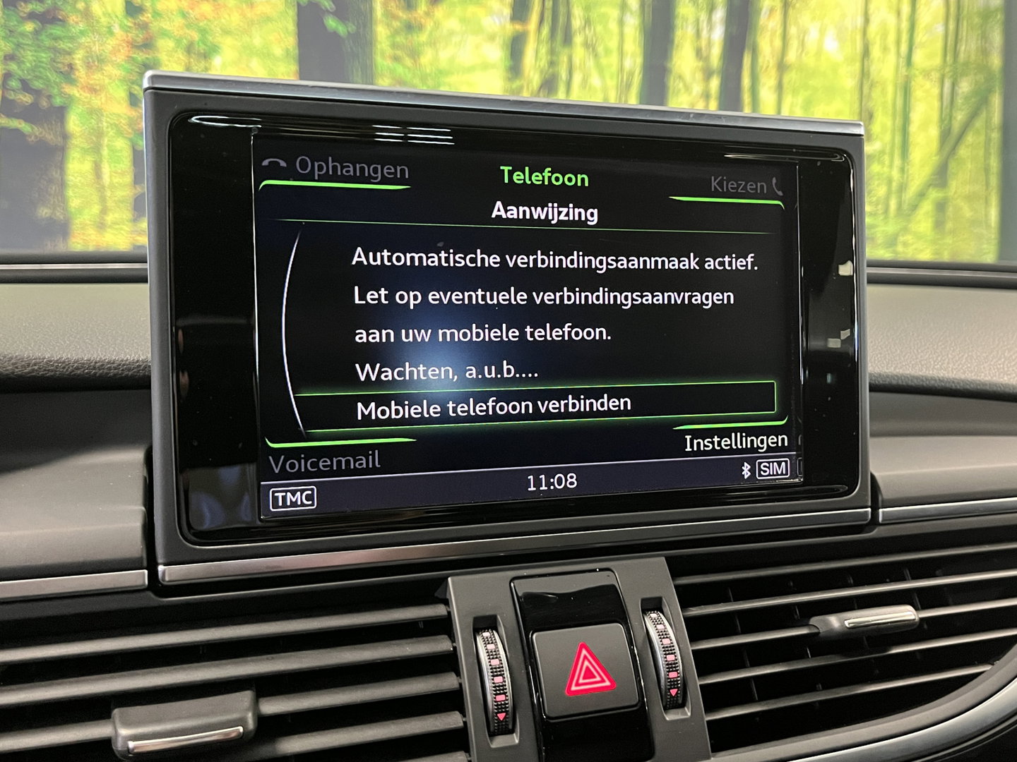 Audi A6 Avant 1.8 TFSI ultra Advance Sport | Panoramadak | Afn. Trekhaak | Apple Carplay / Android Auto | Cruise Control | Leder | LED | Parkeersensoren | All season Banden | 19'' Lichtmetaal | Parkeersensoren |