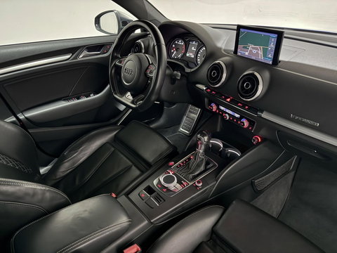 Audi S3 2.0 TFSI S3 Quattro Pano RS-Seats ACC Camera Leer