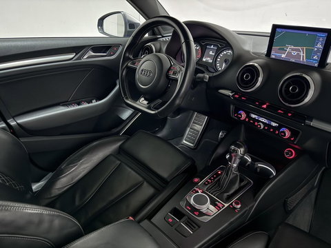 Audi S3 2.0 TFSI S3 Quattro Pano RS-Seats ACC Camera Leer