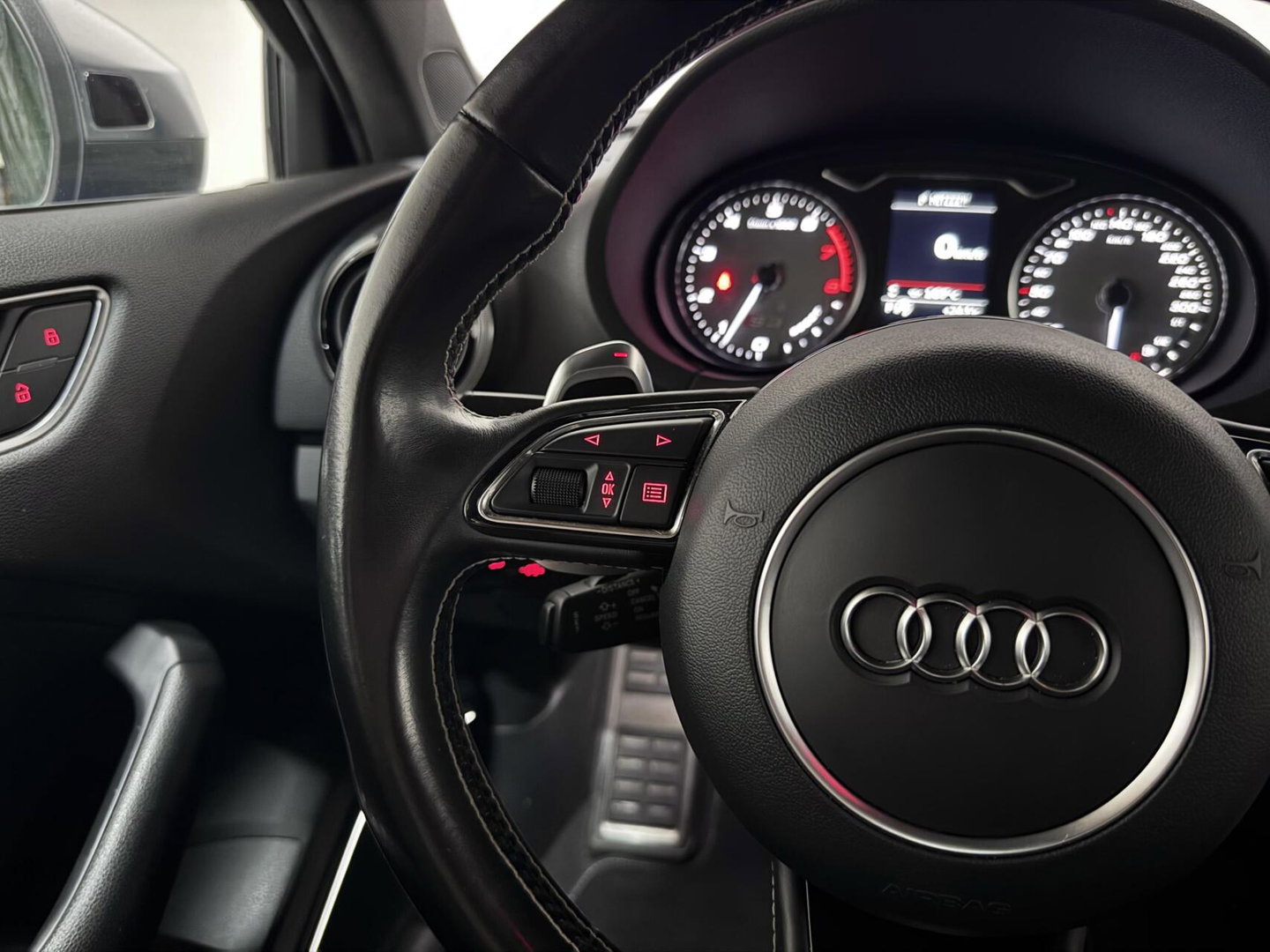 Audi S3 2.0 TFSI S3 Quattro Pano RS-Seats ACC Camera Leer