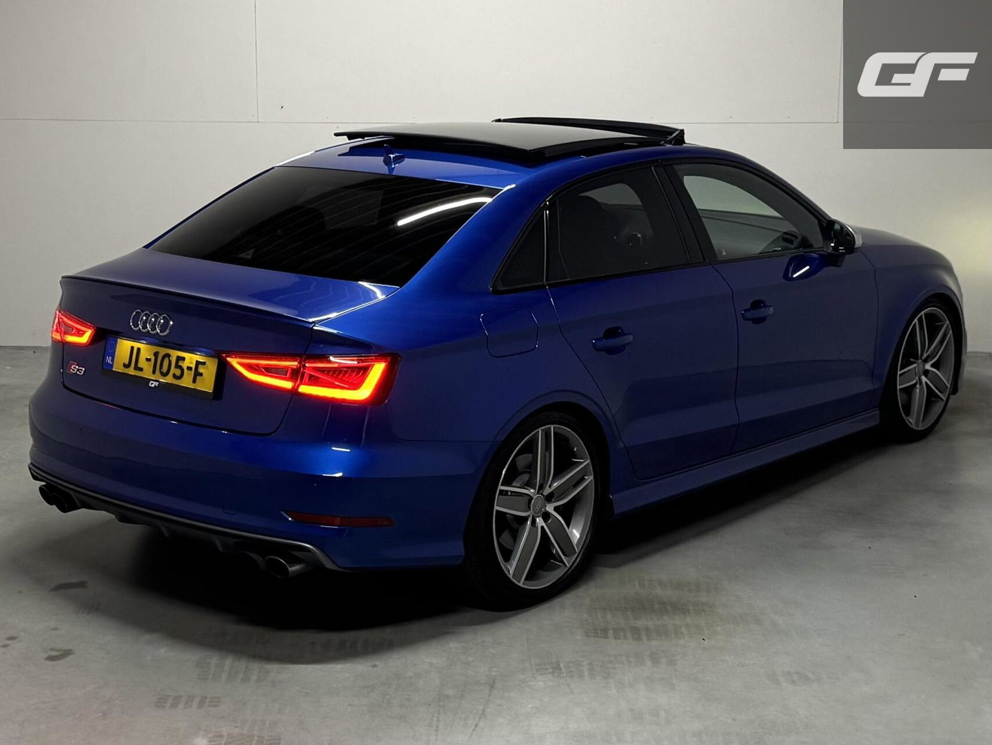 Audi S3 2.0 TFSI S3 Quattro Pano RS-Seats ACC Camera Leer
