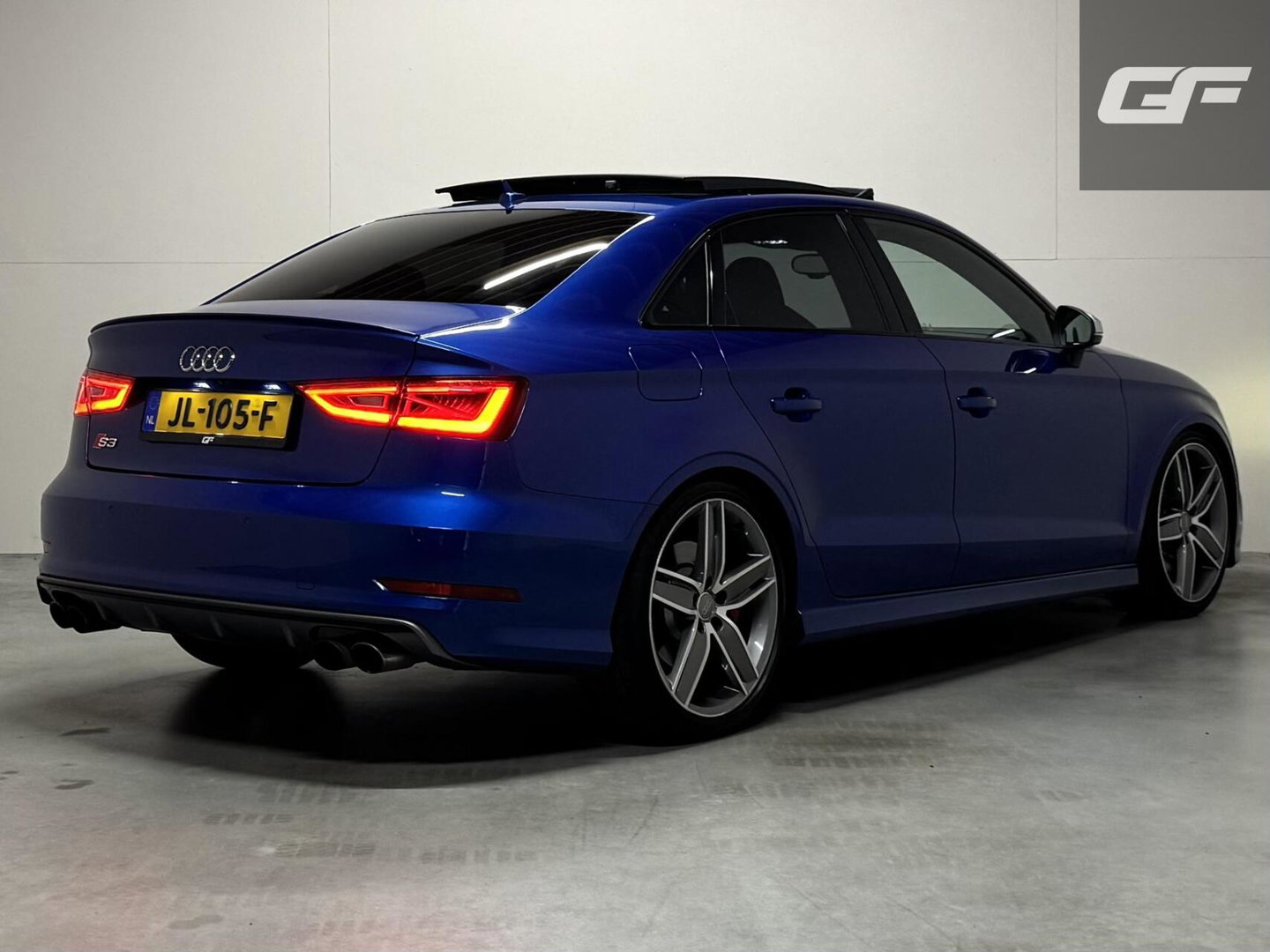 Audi S3 2.0 TFSI S3 Quattro Pano RS-Seats ACC Camera Leer
