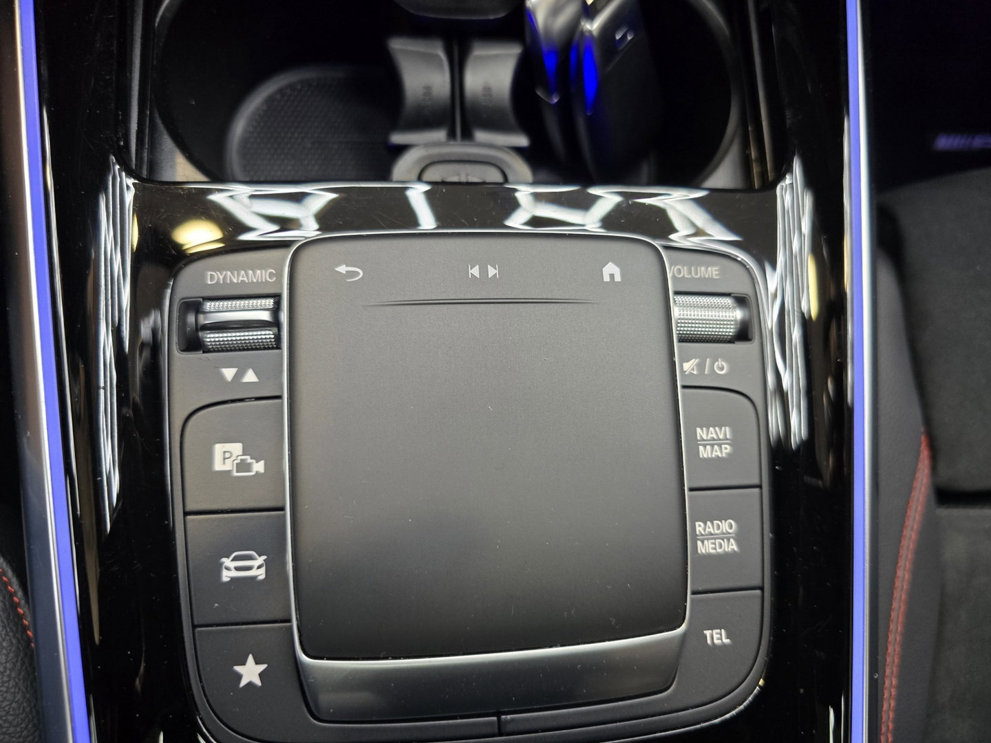 Mercedes-Benz EQA 250+ Business Edition 71 kWh AMG Pano LED Memory Navi 20"LM 97.7% SOH
