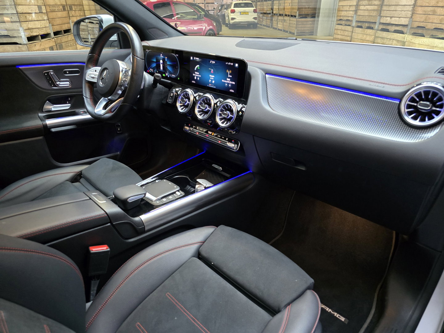 Mercedes-Benz EQA 250+ Business Edition 71 kWh AMG Pano LED Memory Navi 20"LM 97.7% SOH