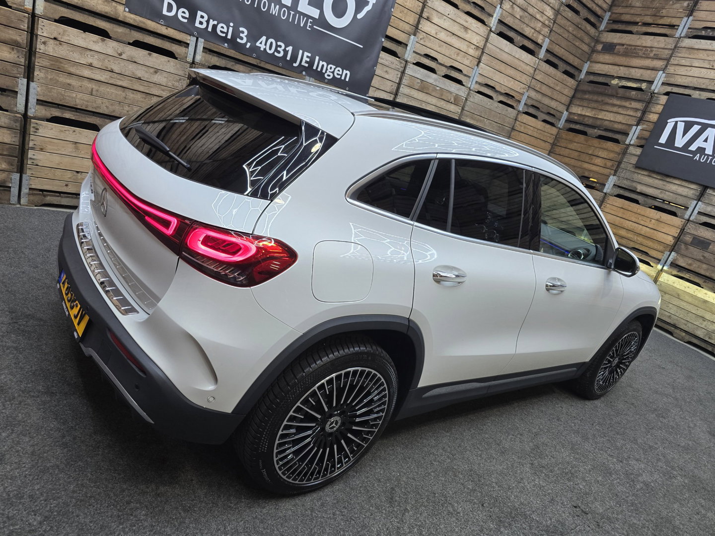 Mercedes-Benz EQA 250+ Business Edition 71 kWh AMG Pano LED Memory Navi 20"LM 97.7% SOH