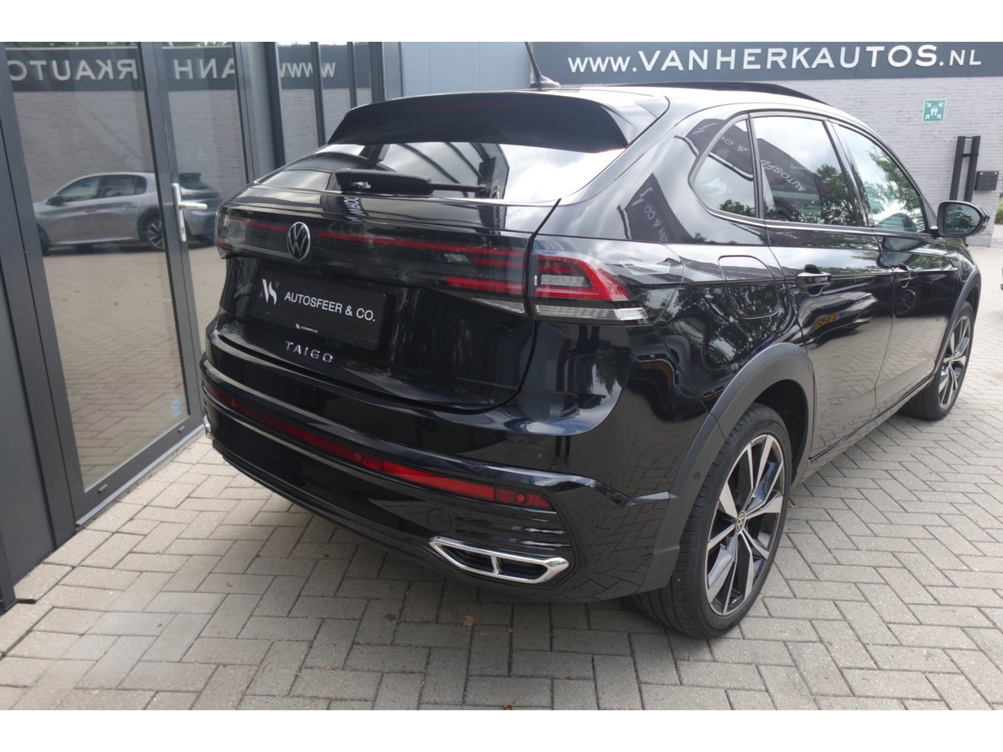 Volkswagen Taigo 1.5 TSI R-Line PANO CAMERA ACC VOL