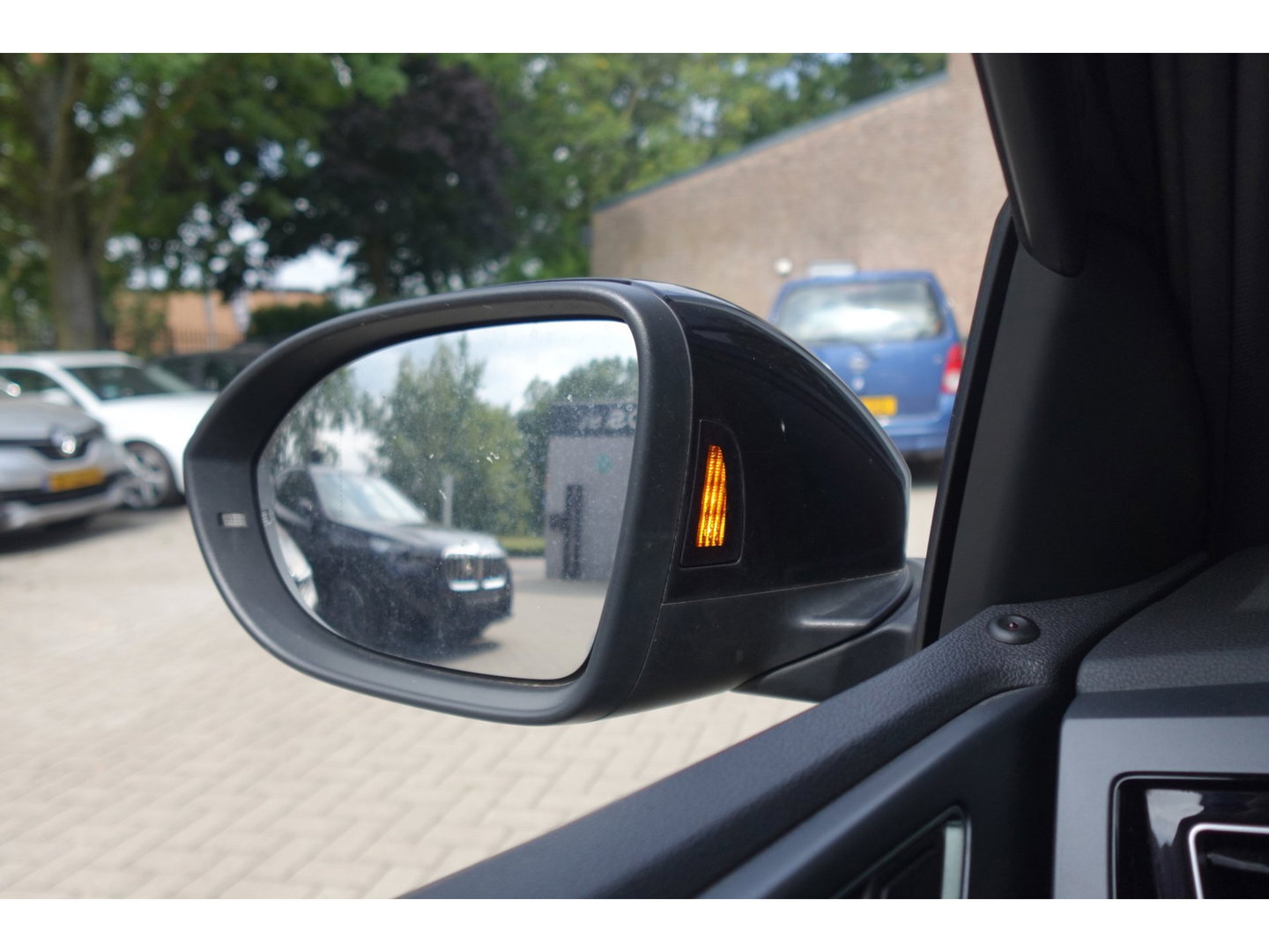Volkswagen Taigo 1.5 TSI R-Line PANO CAMERA ACC VOL