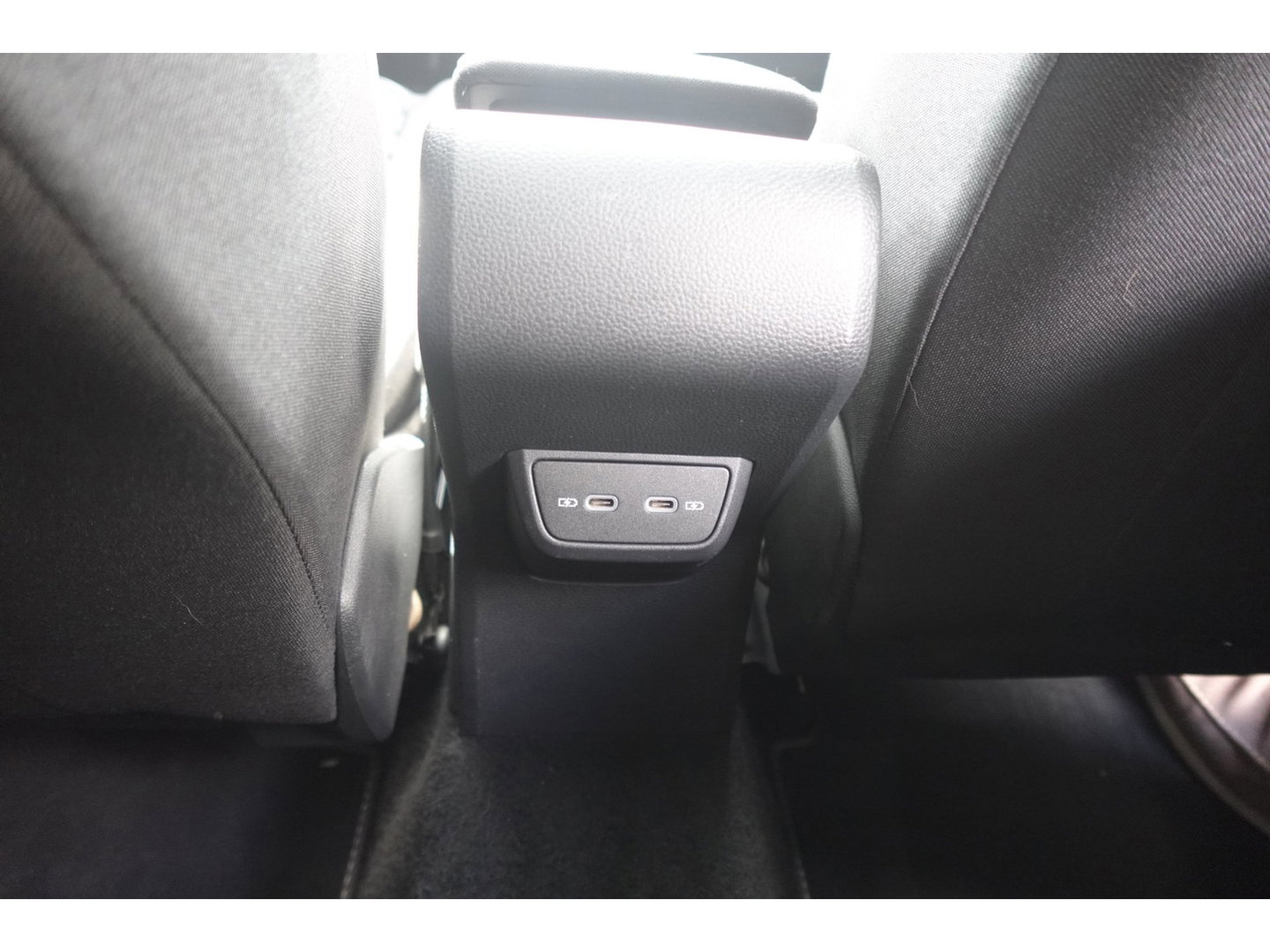 Volkswagen Taigo 1.5 TSI R-Line PANO CAMERA ACC VOL