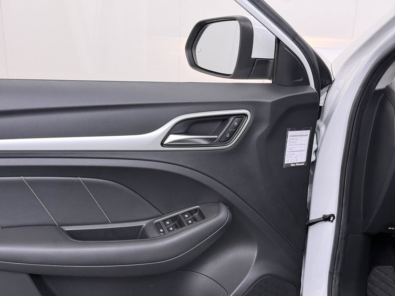 MG ZS EV
