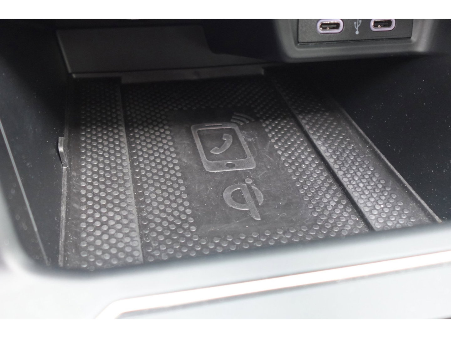 Volkswagen Taigo 1.5 TSI R-Line PANO KEYLESS CAM