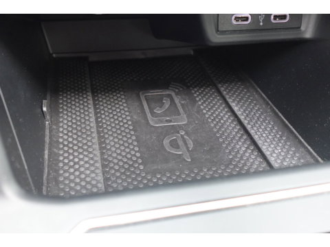 Volkswagen Taigo 1.5 TSI R-Line PANO KEYLESS CAM