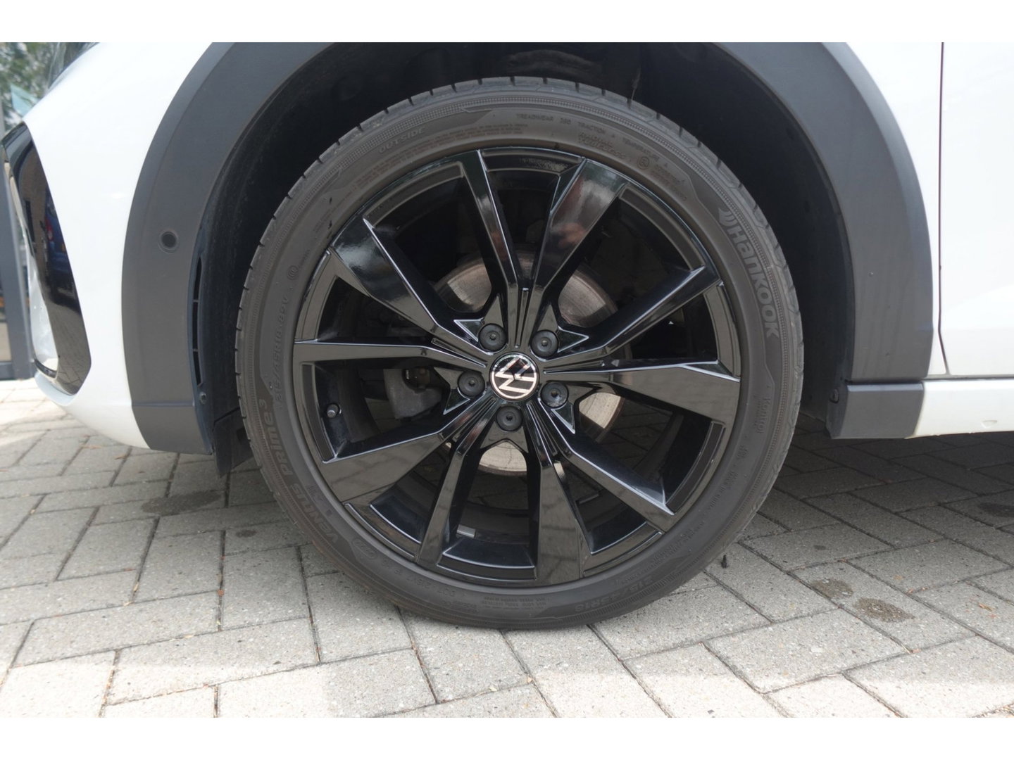 Volkswagen Taigo 1.5 TSI R-Line PANO KEYLESS CAM