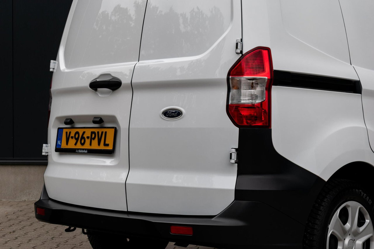 Ford Transit Courier