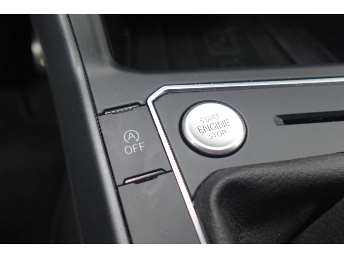 Volkswagen Taigo 1.5 TSI R-Line PANO KEYLESS CAM