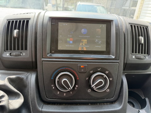 Citroën Jumper 35 2.2 HDI L3 bakwagen met laadklep / vaste prijs rijklaar € 15.950 ex btw / airco / lease vanaf € 296 / cruise control / bijrijdersbank