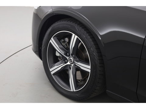 Volvo V90 2.0 T5 R-Design Polestar | Rijklaar | Bowers & Wilkins | Trekhaak | Standkachel | Head-up | 360 camera | 4x stoel + stuurverwarming |