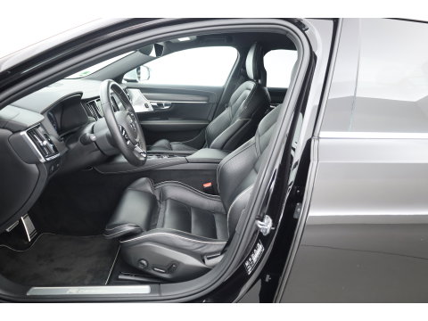 Volvo V90 2.0 T5 R-Design Polestar | Rijklaar | Bowers & Wilkins | Trekhaak | Standkachel | Head-up | 360 camera | 4x stoel + stuurverwarming |