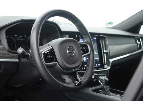 Volvo V90 2.0 T5 R-Design Polestar | Rijklaar | Bowers & Wilkins | Trekhaak | Standkachel | Head-up | 360 camera | 4x stoel + stuurverwarming |