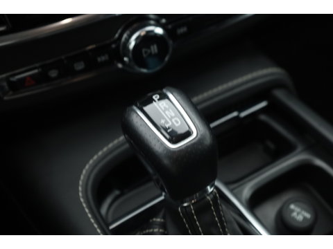 Volvo V90 2.0 T5 R-Design Polestar | Rijklaar | Bowers & Wilkins | Trekhaak | Standkachel | Head-up | 360 camera | 4x stoel + stuurverwarming |
