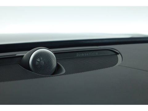 Volvo V90 2.0 T5 R-Design Polestar | Rijklaar | Bowers & Wilkins | Trekhaak | Standkachel | Head-up | 360 camera | 4x stoel + stuurverwarming |