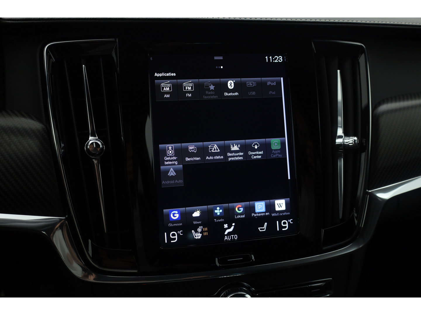 Volvo V90 2.0 T5 R-Design Polestar | Rijklaar | Bowers & Wilkins | Trekhaak | Standkachel | Head-up | 360 camera | 4x stoel + stuurverwarming |