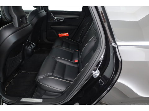 Volvo V90 2.0 T5 R-Design Polestar | Rijklaar | Bowers & Wilkins | Trekhaak | Standkachel | Head-up | 360 camera | 4x stoel + stuurverwarming |