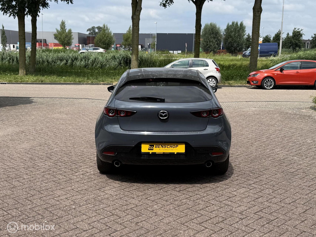 Mazda 3