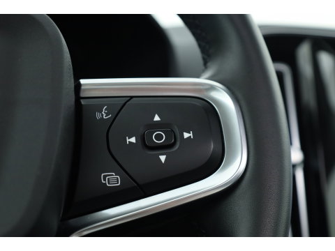 Volvo XC40 1.5 T4 211PK Recharge Inscription | Rijklaar | Pano-dak | 360 camera | Leer | Adaptieve Cruise | Stoel + stuurverw. |