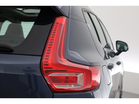 Volvo XC40 1.5 T4 211PK Recharge Inscription | Rijklaar | Pano-dak | 360 camera | Leer | Adaptieve Cruise | Stoel + stuurverw. |