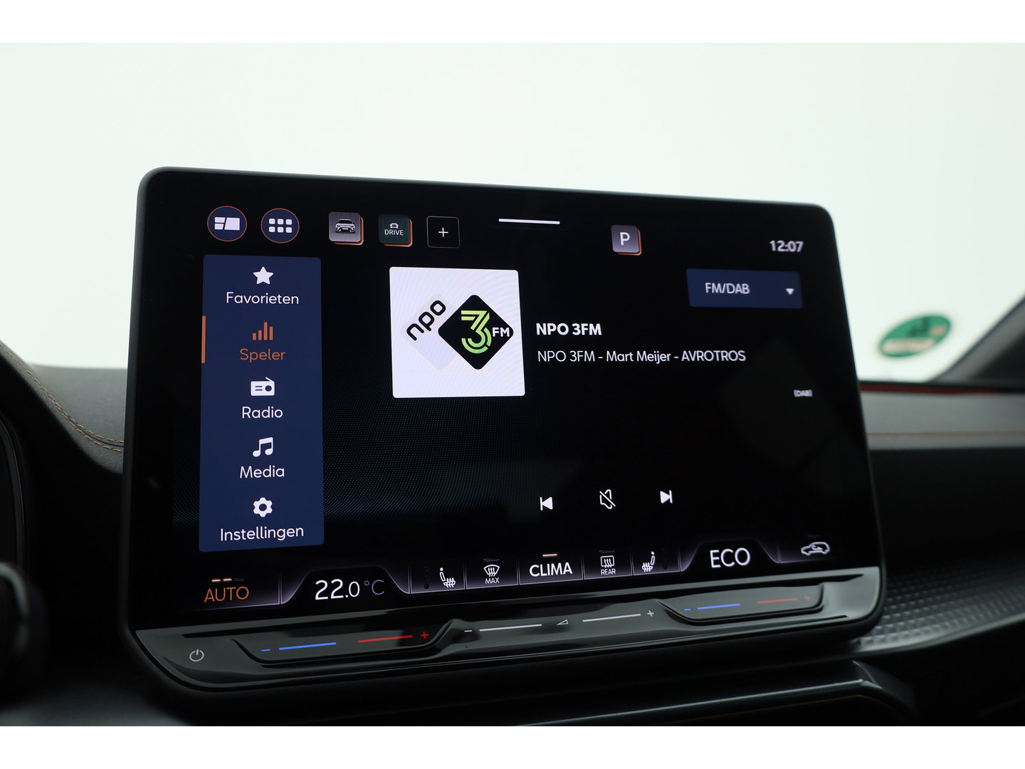 CUPRA Leon 1.5 TSI 272 PK e-Hybrid VZ Performance " Taiga Grey " | Adapt. Cruise | CarPlay | Keyless | Stoel-Stuurverw. | Navi | Memory | Camera | Sennheiser |