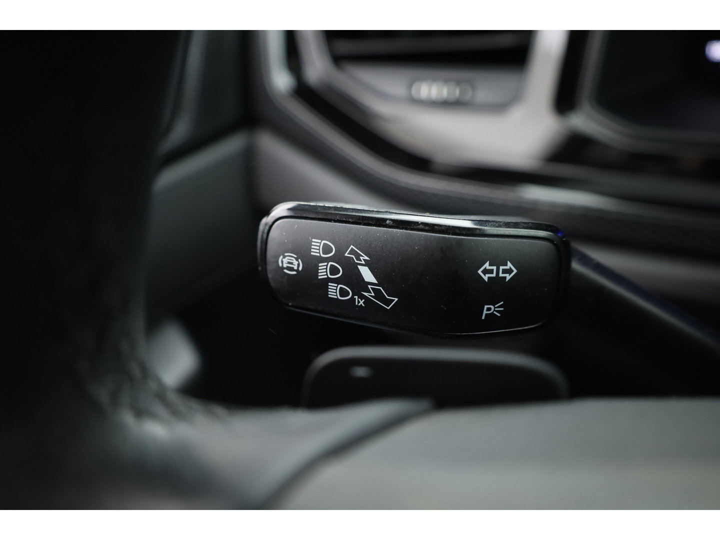 Volkswagen Polo 1.0 TSI Life Business DSG | Orgi. NL | Adapt. Cruise | Apple CarPlay + NAV | LED | PDC | Stoelverw. | Clima | Digi. Cockpit
