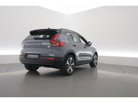 Volvo XC40 Recharge Ultimate 70 kWh | Pano-dak | 360 camera | Elek. stoelen | Stoel + stuurverwarming | H&K