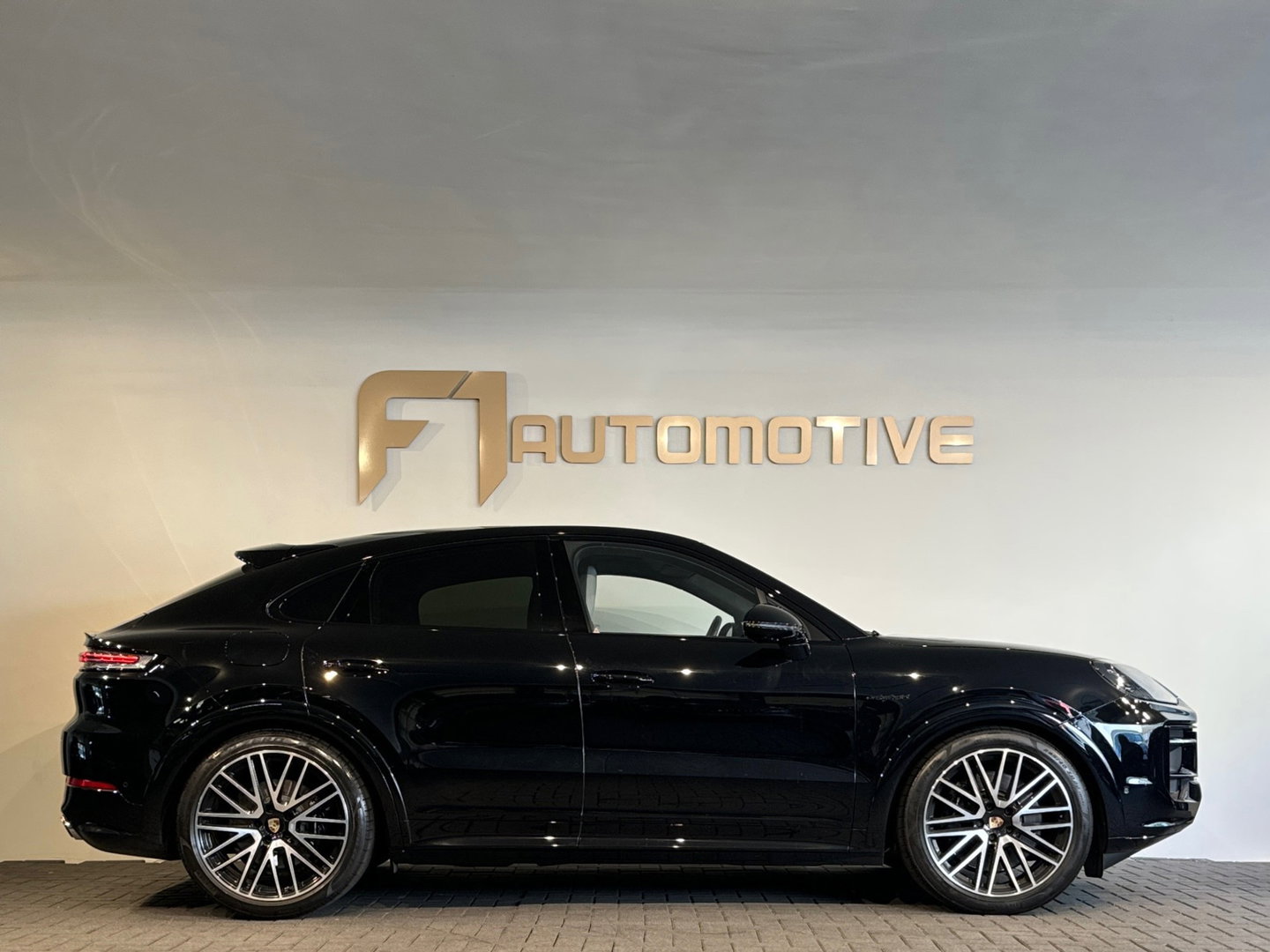 Porsche Cayenne Coupé 3.0 S E-Hybrid Pano|Sportdesign|HuD|