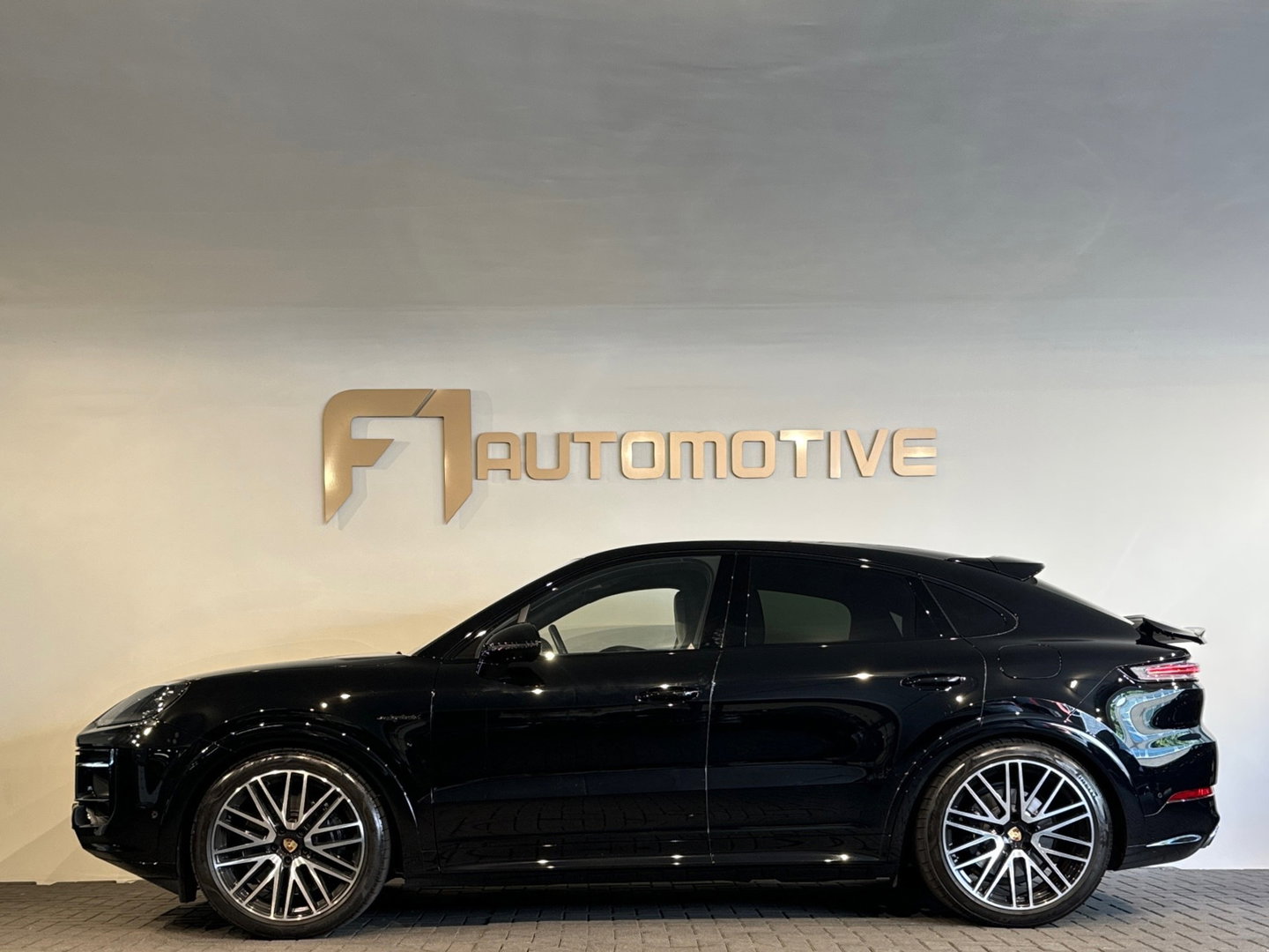 Porsche Cayenne Coupé 3.0 S E-Hybrid Pano|Sportdesign|HuD|