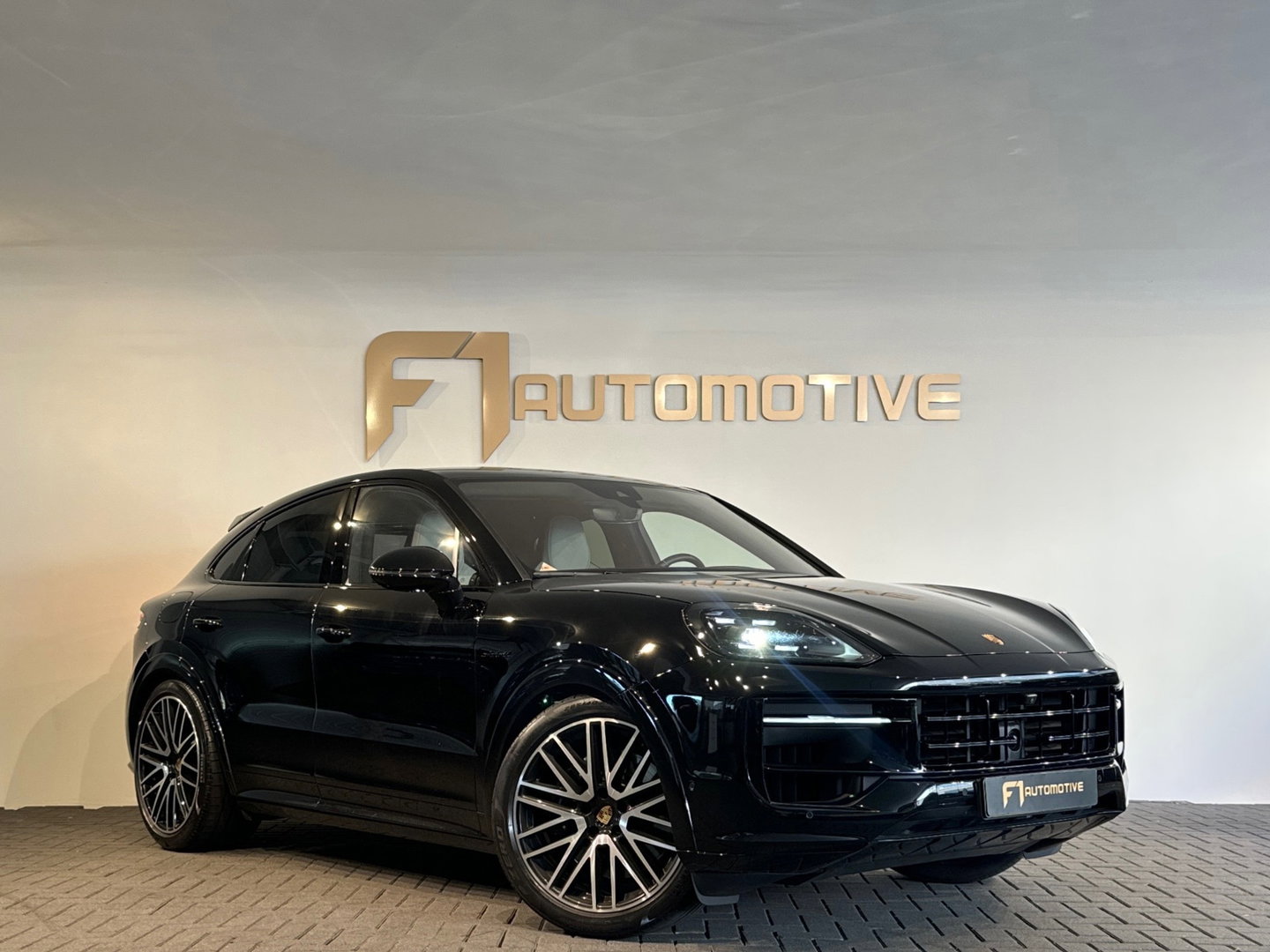 Porsche Cayenne Coupé 3.0 S E-Hybrid Pano|Sportdesign|HuD|