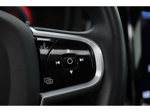 Volvo V60 2.0 T6 Recharge AWD R-Design | Pano | Camera | Pilot Assist | Memory Seats | Stoel- Stuurverw. | NAV+ CarPlay