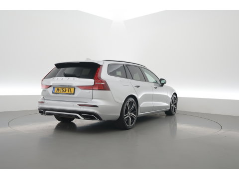 Volvo V60 2.0 T6 Recharge AWD R-Design | Pano | Camera | Pilot Assist | Memory Seats | Stoel- Stuurverw. | NAV+ CarPlay