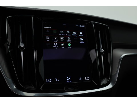 Volvo V60 2.0 T6 Recharge AWD R-Design | Pano | Camera | Pilot Assist | Memory Seats | Stoel- Stuurverw. | NAV+ CarPlay
