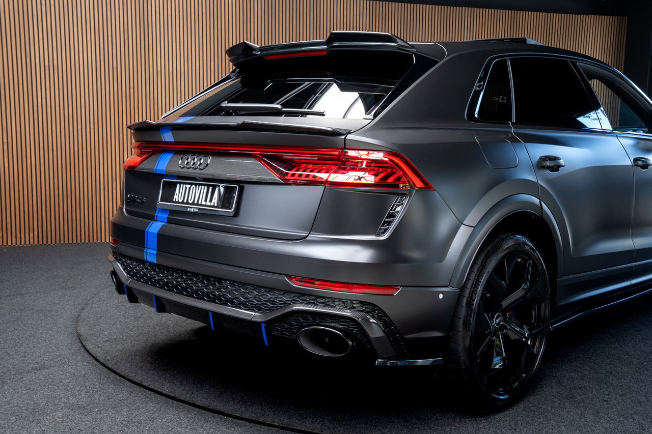 Audi RSQ8