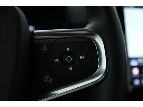 Volvo XC40 Single Motor Core 69 kWh | Camera | Cruise Ctrl. | Stoel- Stuurverw. | NAV+ CarPlay | All Seasons |