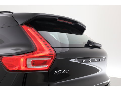 Volvo XC40 Single Motor Core 69 kWh | Camera | Cruise Ctrl. | Stoel- Stuurverw. | NAV+ CarPlay | All Seasons |