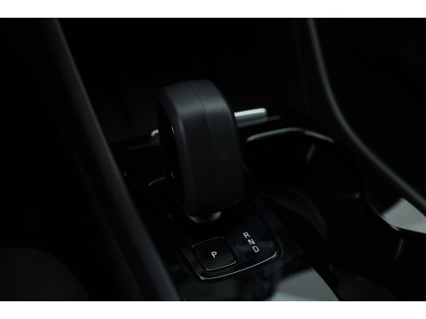Volvo XC40 Single Motor Core 69 kWh | Camera | Cruise Ctrl. | Stoel- Stuurverw. | NAV+ CarPlay | All Seasons |