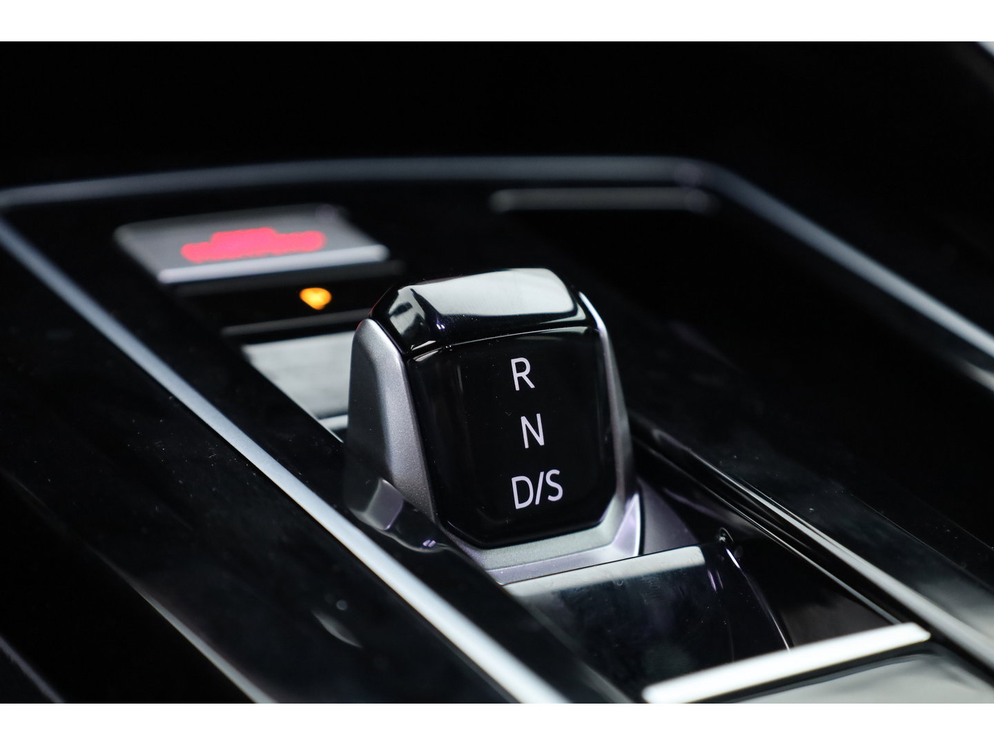 Volkswagen Golf 1.5 eHybrid GTE | 360cam | Adapt. Cruise | 18'' | IQ. Light | Stoel- Stuurverw. | Apple CarPlay