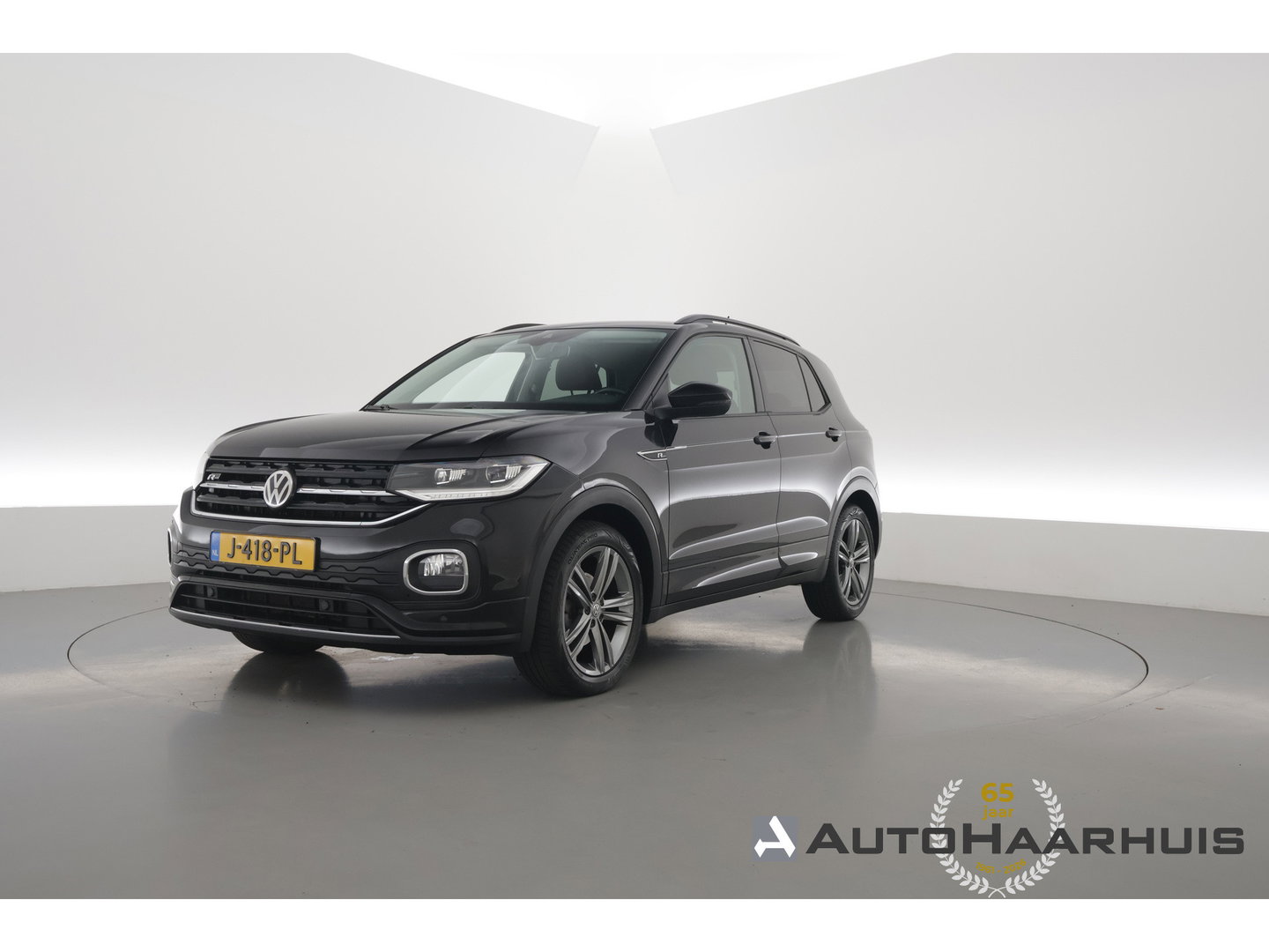 Volkswagen T-Cross 1.0 TSI R-Line | Dig. Cockpit | Trekhaak | Adapt. Cruise | Apple CarPlay | Stoelverw. | Navi | PDC V+A