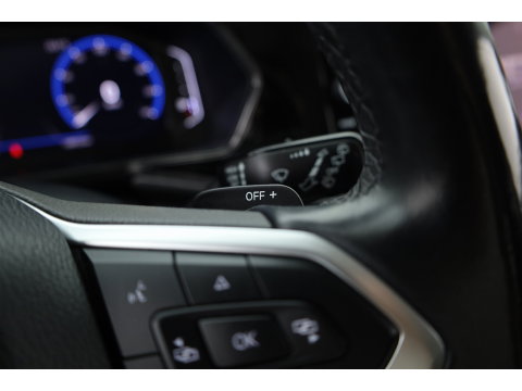 Volkswagen T-Cross 1.0 TSI R-Line | Dig. Cockpit | Trekhaak | Adapt. Cruise | Apple CarPlay | Stoelverw. | Navi | PDC V+A