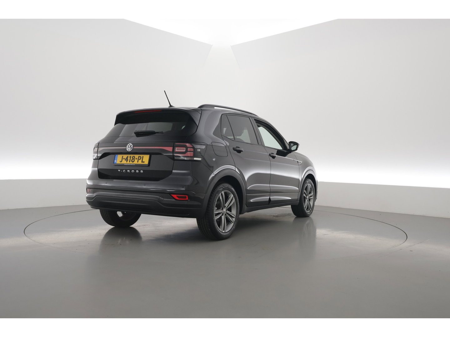 Volkswagen T-Cross 1.0 TSI R-Line | Dig. Cockpit | Trekhaak | Adapt. Cruise | Apple CarPlay | Stoelverw. | Navi | PDC V+A