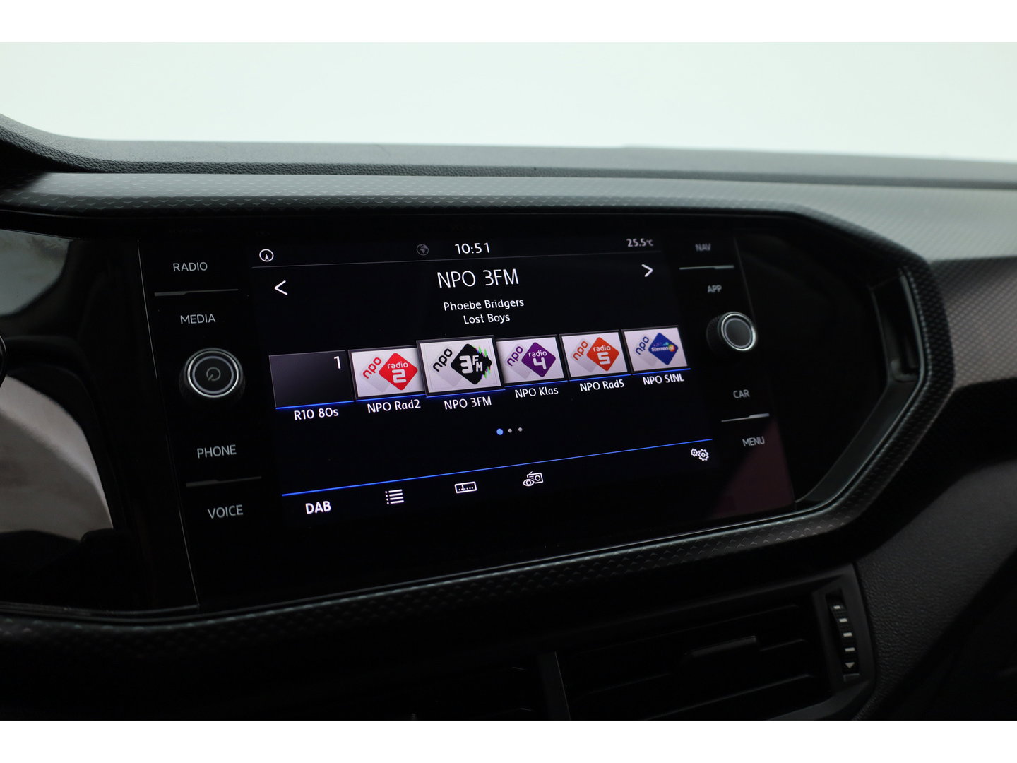 Volkswagen T-Cross 1.0 TSI R-Line | Dig. Cockpit | Trekhaak | Adapt. Cruise | Apple CarPlay | Stoelverw. | Navi | PDC V+A
