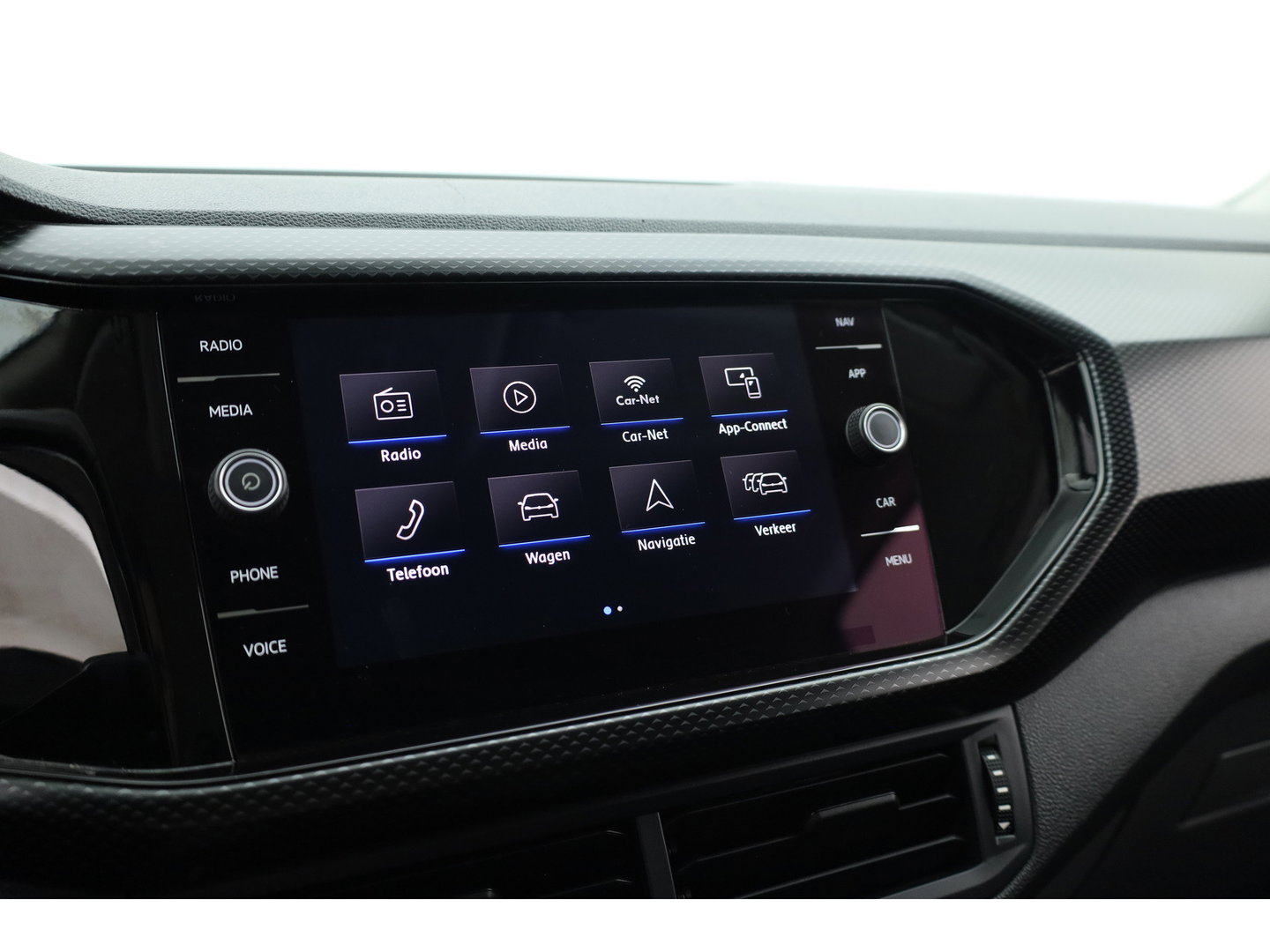 Volkswagen T-Cross 1.0 TSI R-Line | Dig. Cockpit | Trekhaak | Adapt. Cruise | Apple CarPlay | Stoelverw. | Navi | PDC V+A