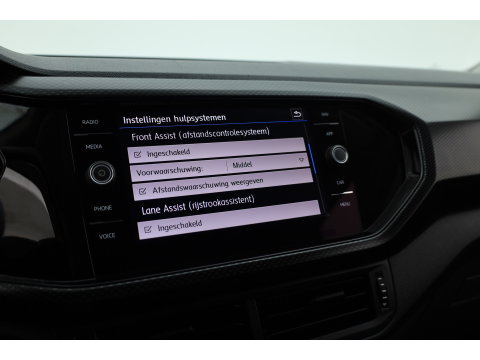 Volkswagen T-Cross 1.0 TSI R-Line | Dig. Cockpit | Trekhaak | Adapt. Cruise | Apple CarPlay | Stoelverw. | Navi | PDC V+A